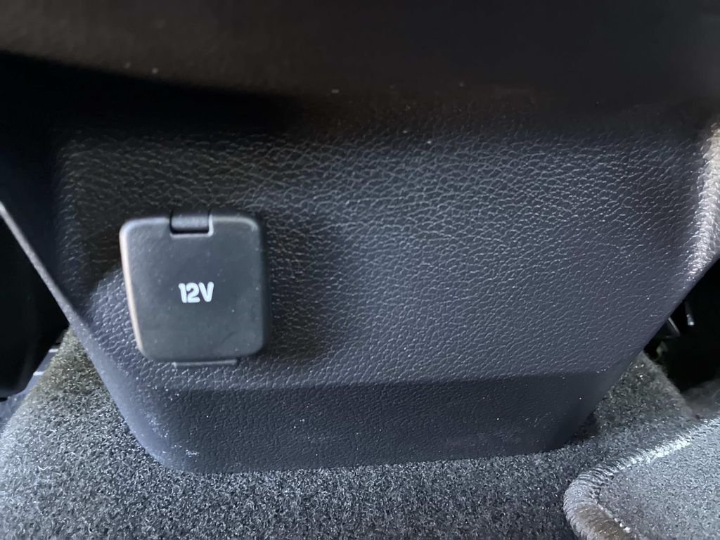 Used 2025 White Ford XL image 14