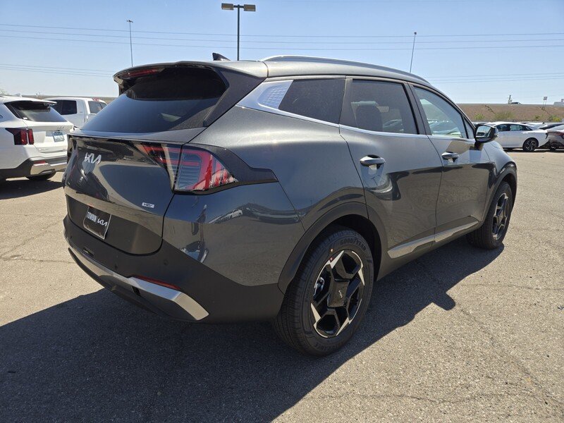 New 2026 Gravity Gray Kia EX image 3