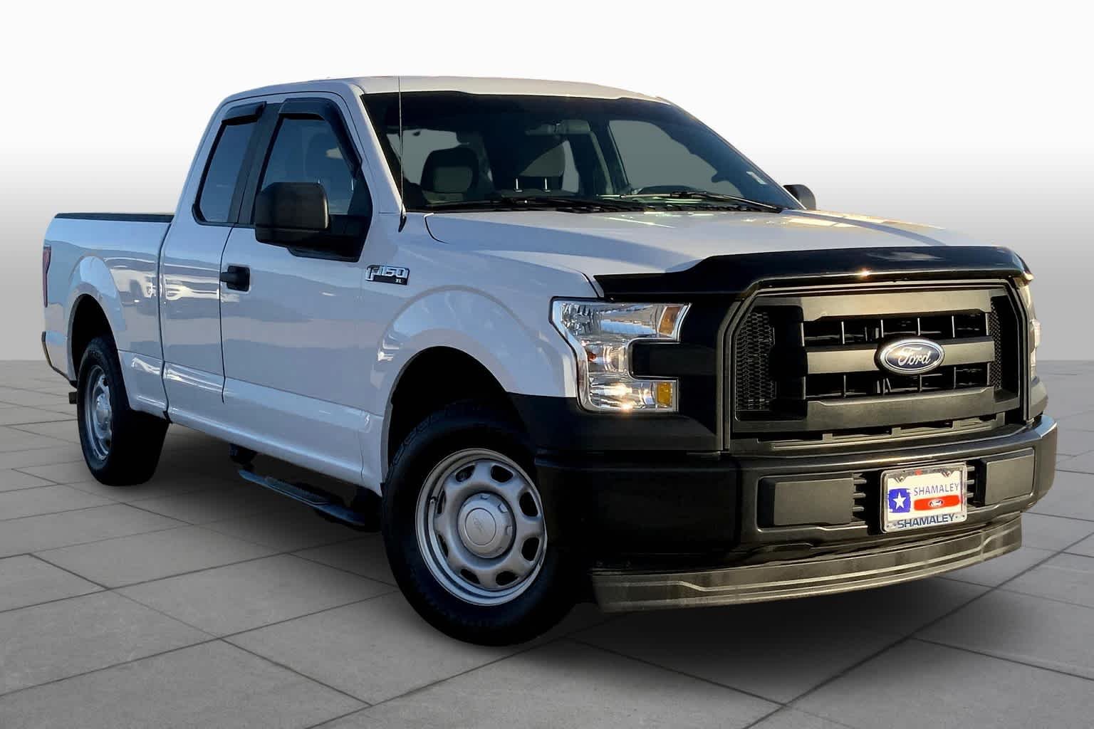 Used 2017 Oxford White Ford XL image 3