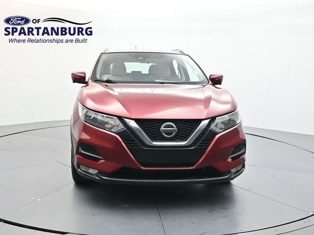 Used 2020 Scarlet Nissan SV image 1