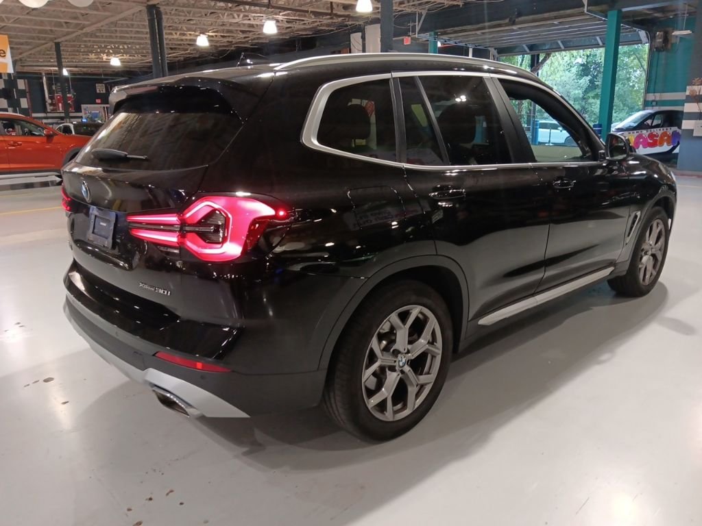 Certified Used 2023 Black BMW xDrive30i image 6