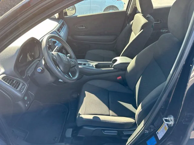 Used 2020  Honda LX image 8