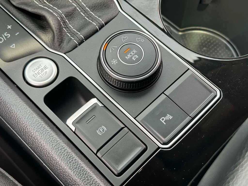 2022 Volkswagen Atlas SEL R-Line Black - Photo 18