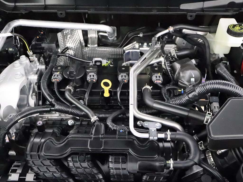 2025 Mitsubishi Outlander SE - Photo 24