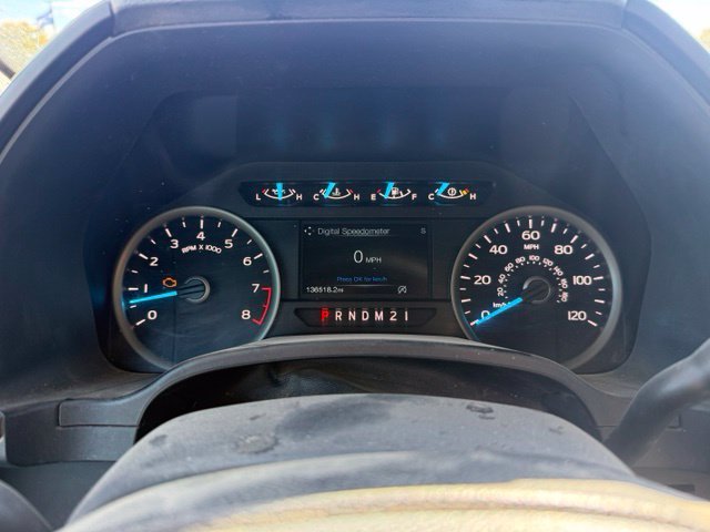 Used 2019 Blue Ford XLT image 16