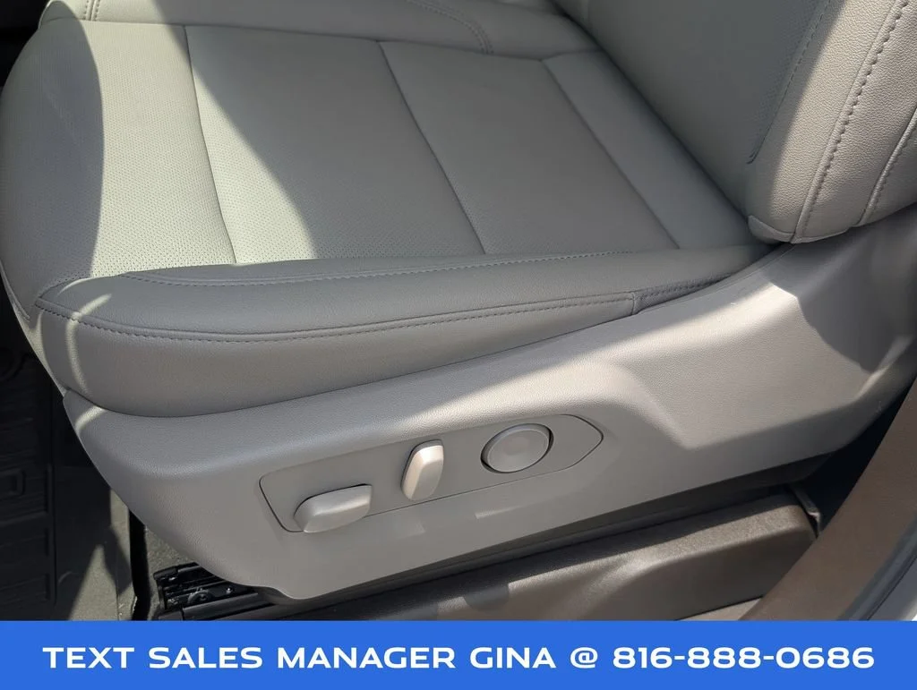 New 2026 Summit White GMC SLT image 36