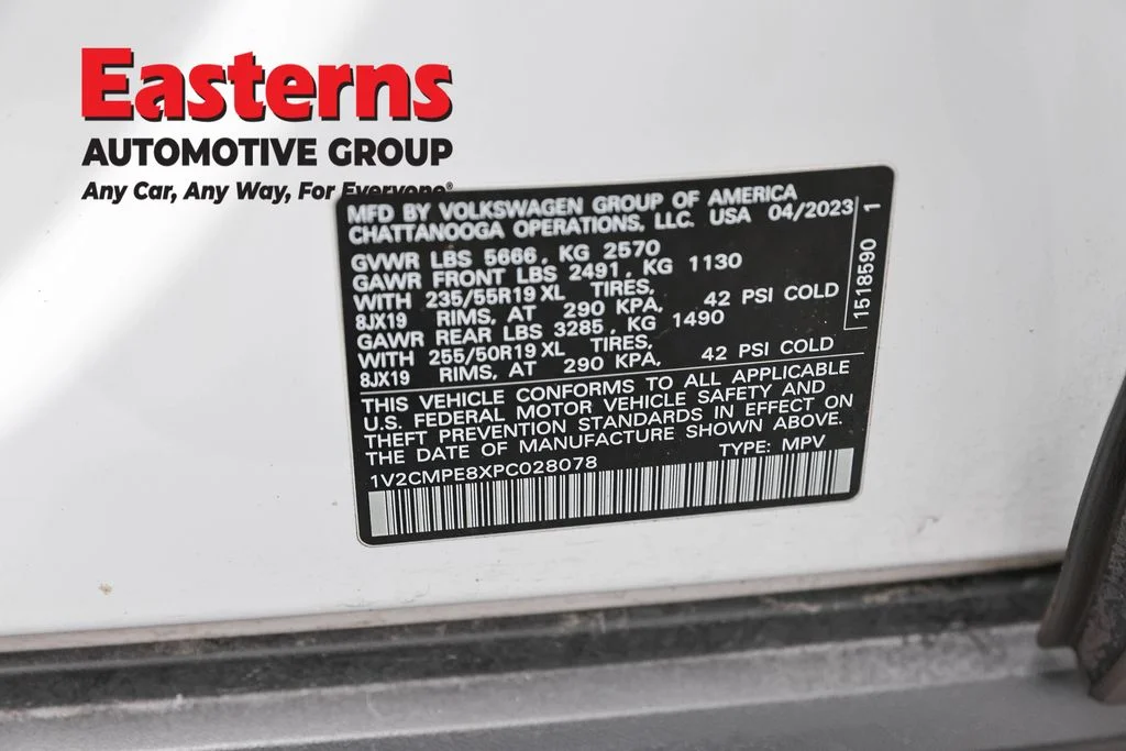 Used 2023 White Volkswagen Pro image 33