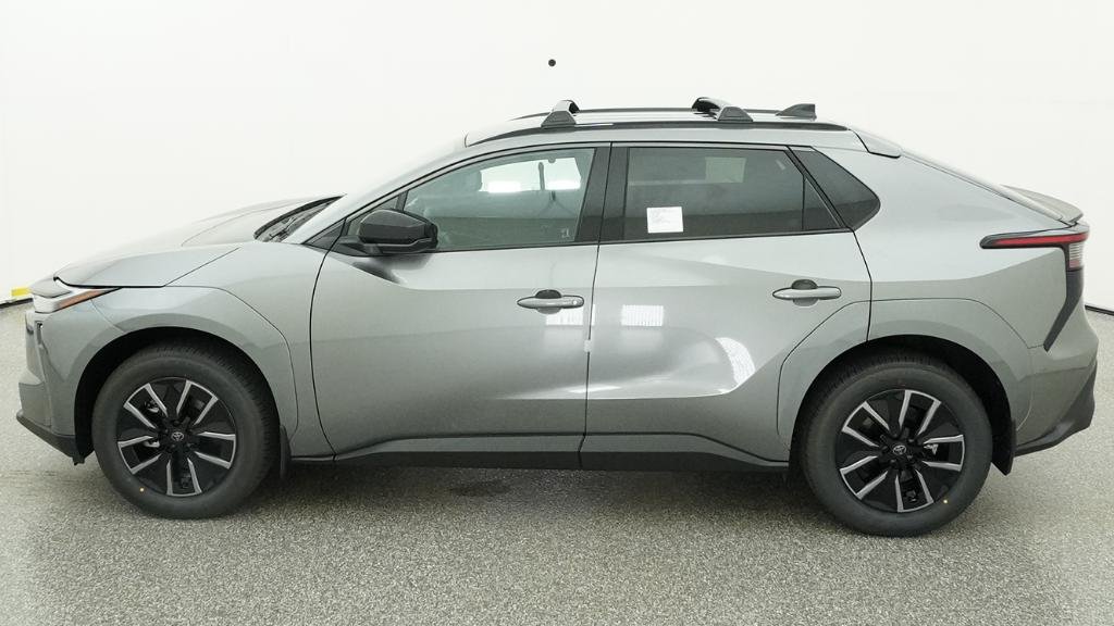 New 2026 Heavy Metal Toyota XLE image 46