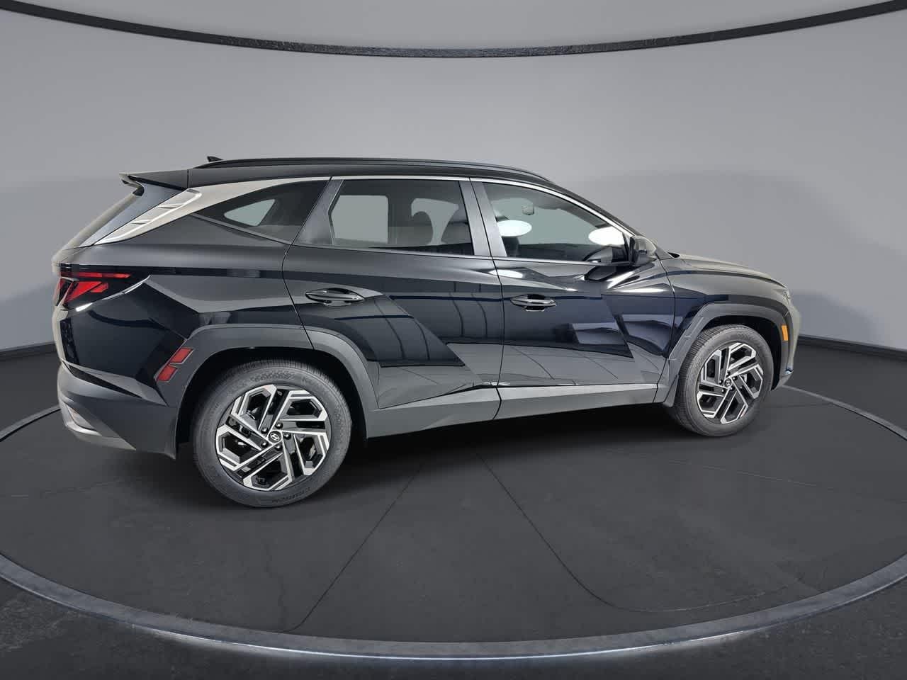 New 2026 Phantom Black Hyundai SEL Plus FWD image 36