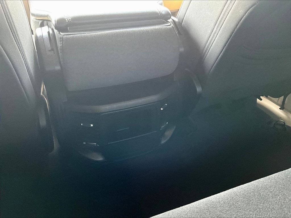 Used 2019 Red Ram Big Horn/Lone Star image 15