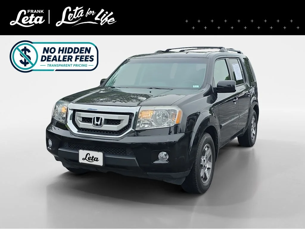 2010 Honda Pilot Touring 4WD w/ NAVI's photo