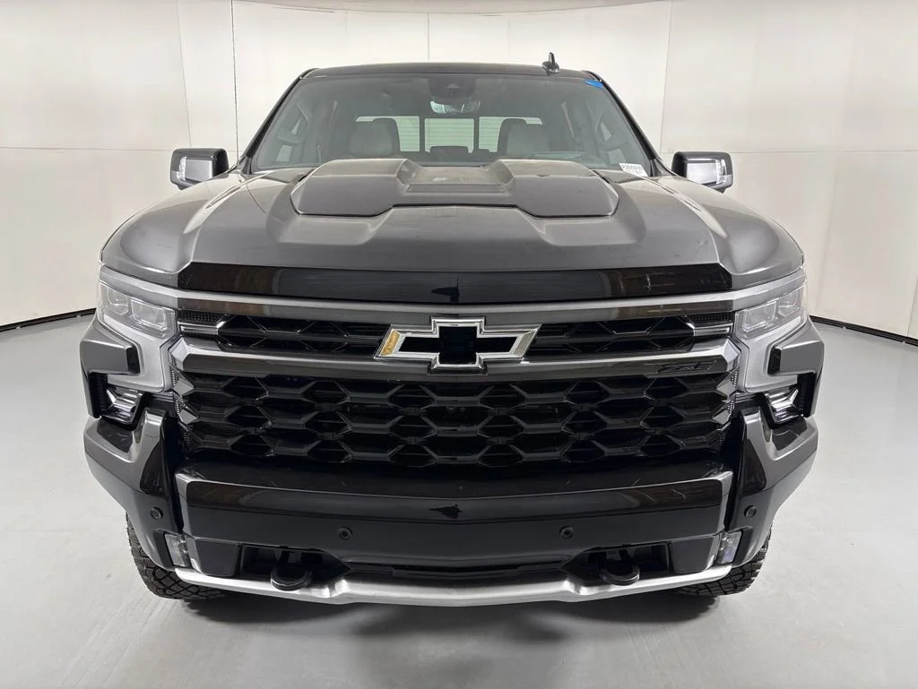 New 2026 Black Chevrolet ZR2 image 4