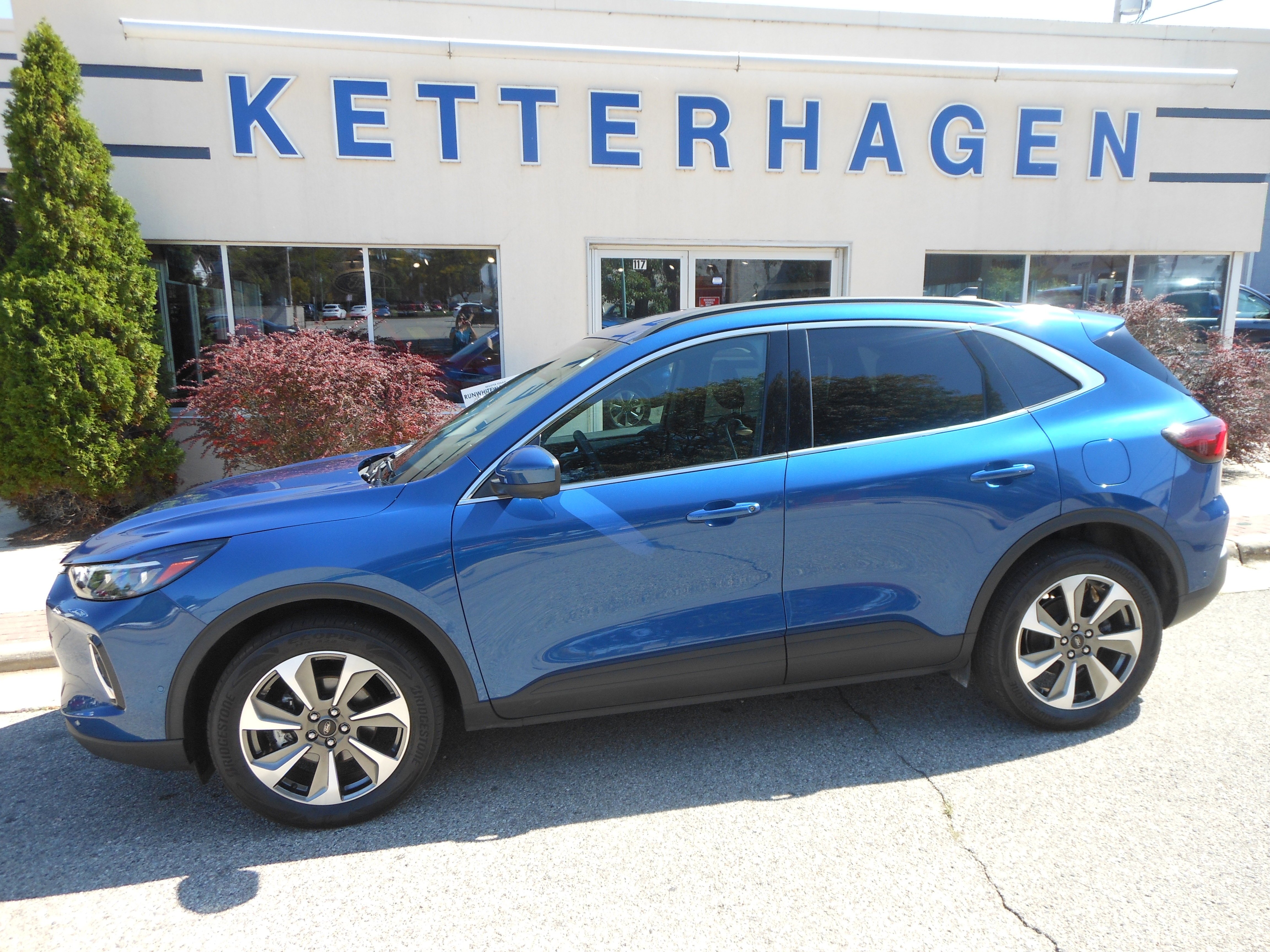 2023 Ford Escape Platinum