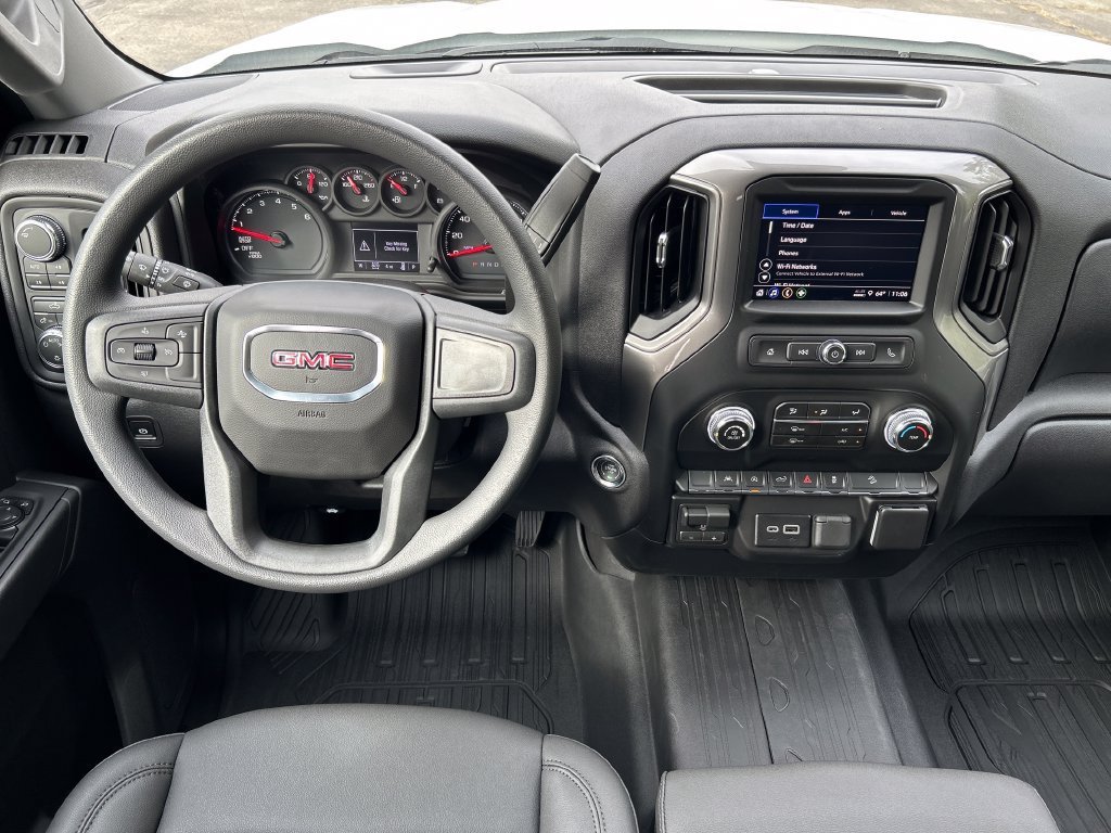 New 2026 Summit White GMC Pro image 40