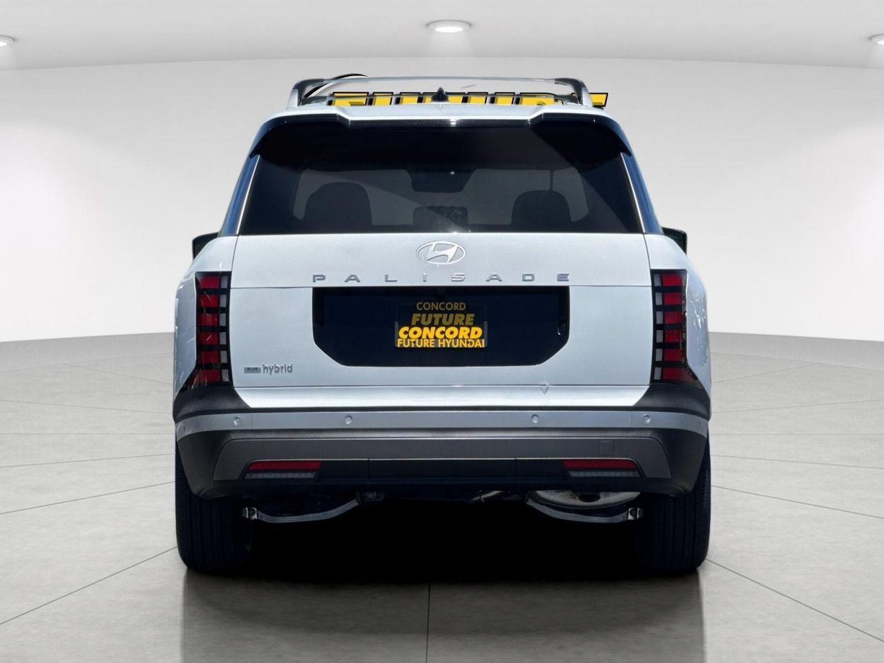 New 2026 White Hyundai Blue SEL Premium 8P image 4