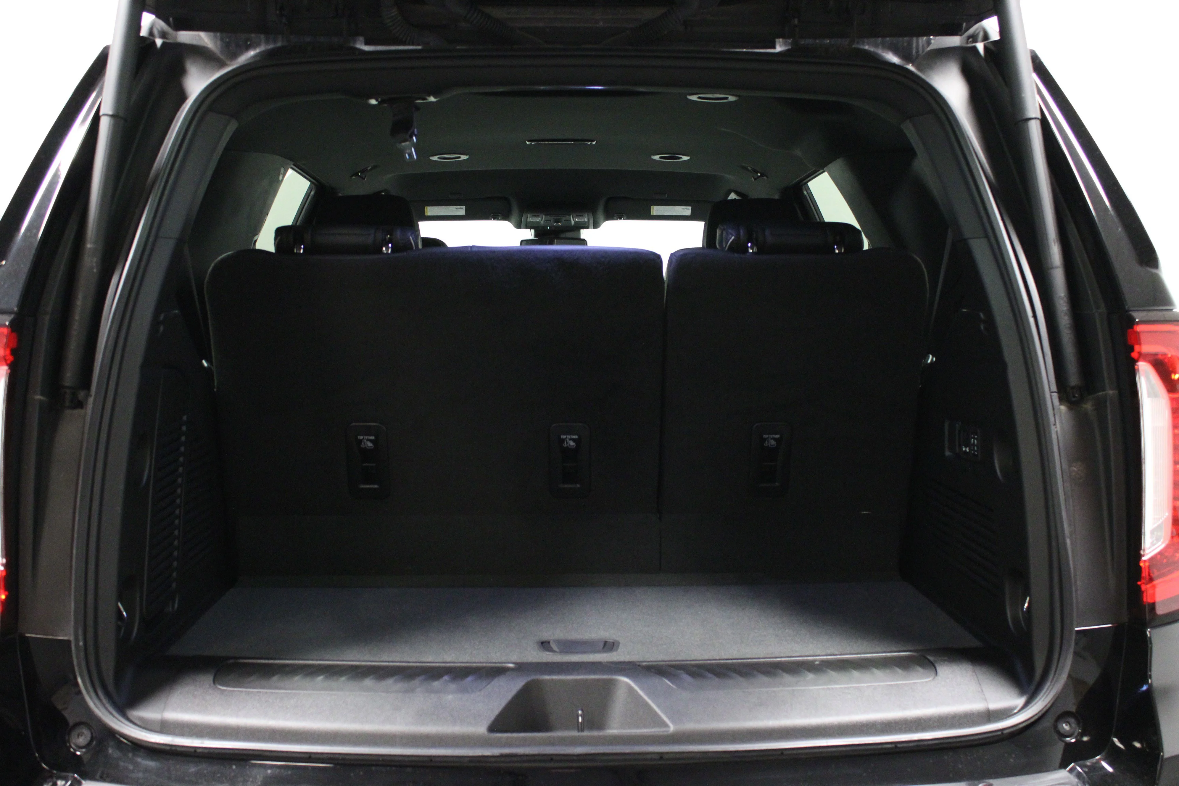 Used 2024 Onyx Black GMC SLT image 15