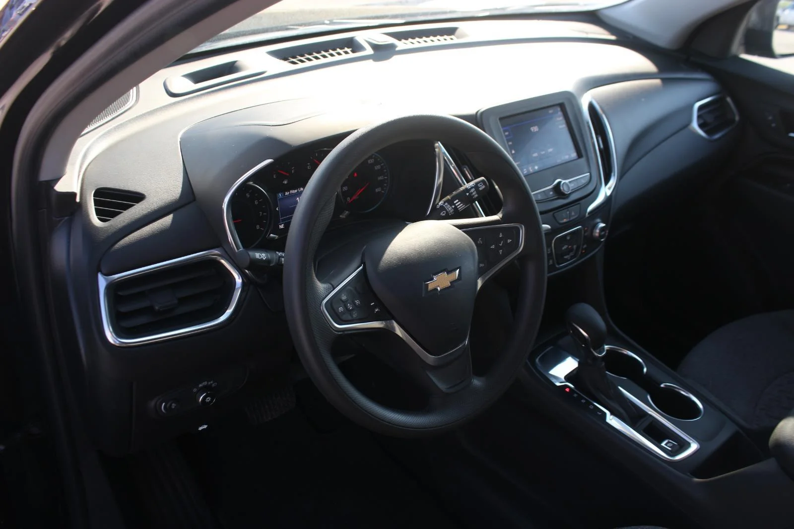 Used 2023 Mosaic Black Metallic Chevrolet LT image 16