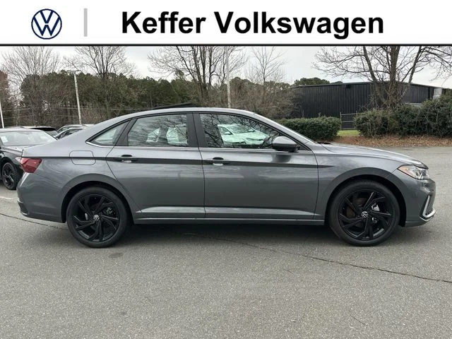 New 2026 Gray Volkswagen 1.5T SE image 6