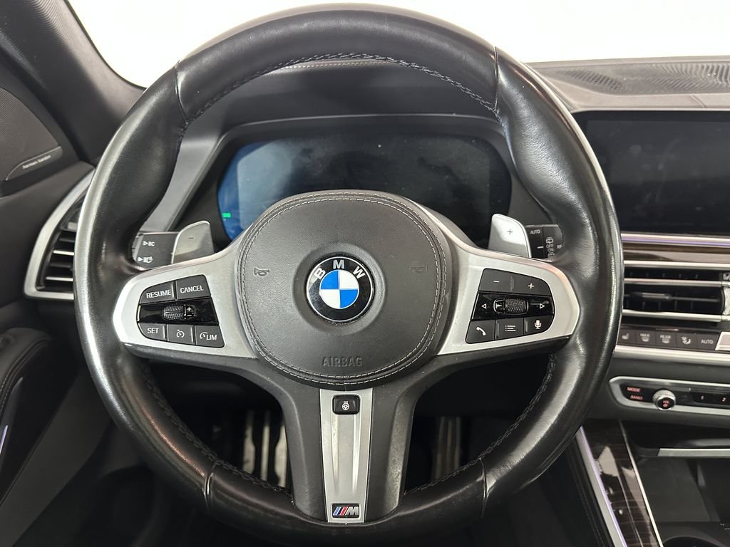 Used 2021 Black BMW xDrive40i image 8