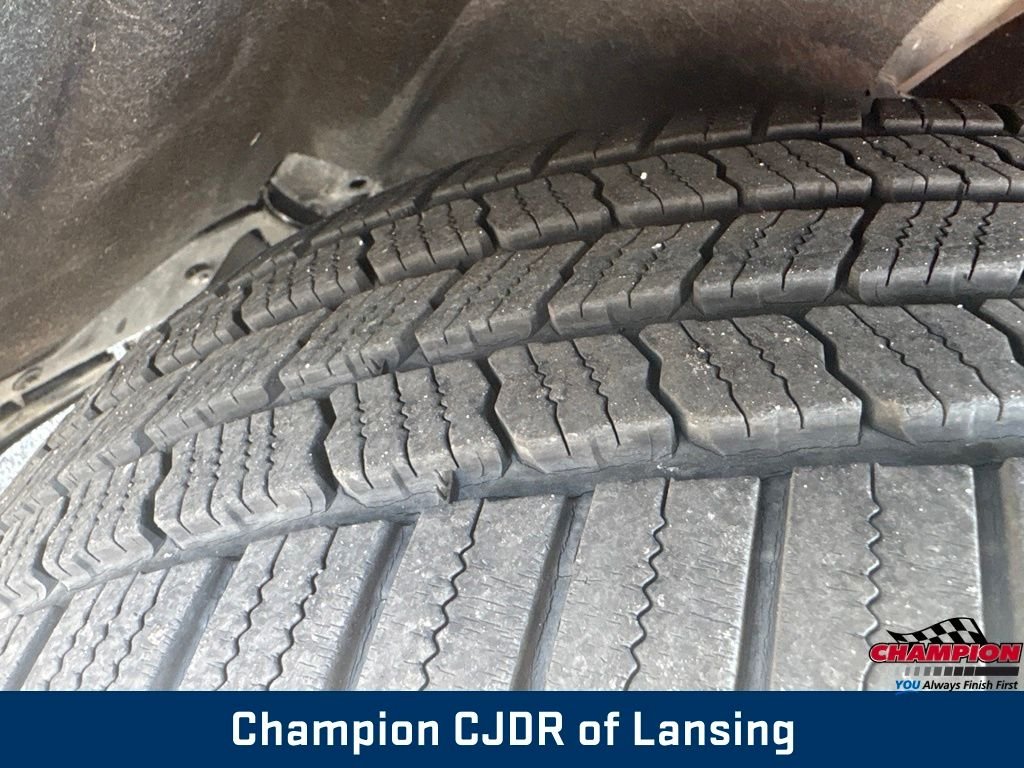 Used 2021 Billet Clearcoat Dodge SXT Plus image 35