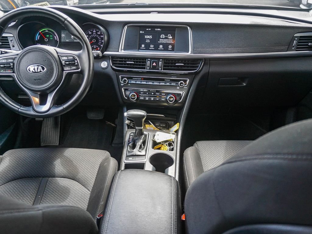 Used 2017 Gray Kia Base image 15