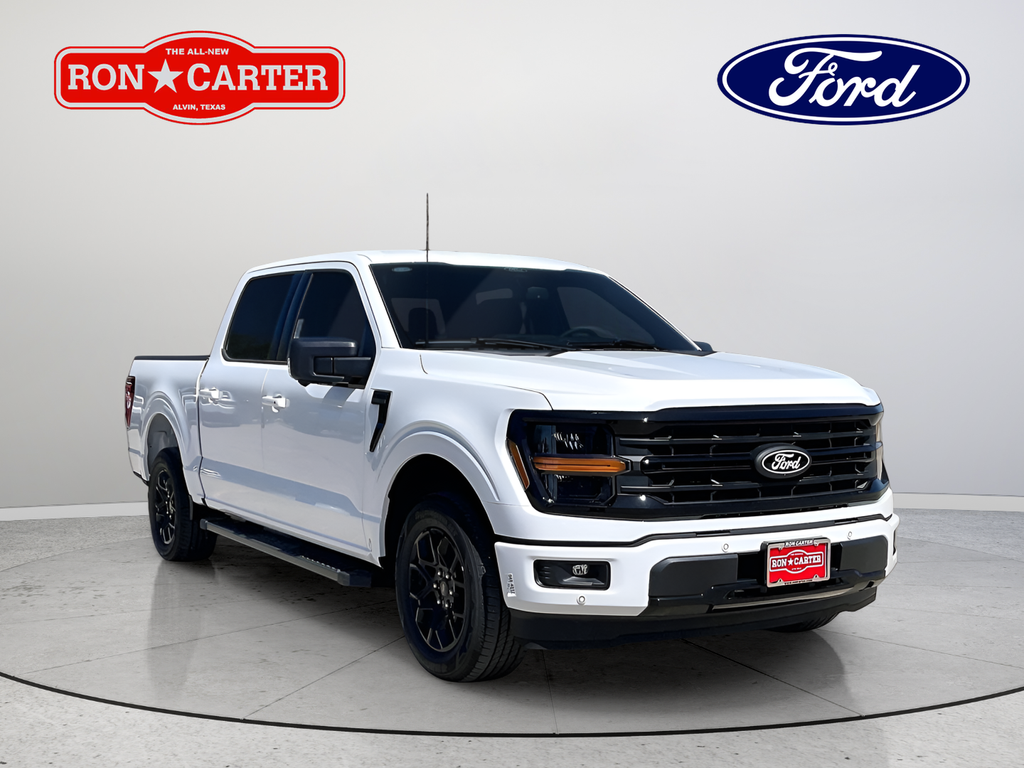 New 2026 Oxford White Ford XLT image 1