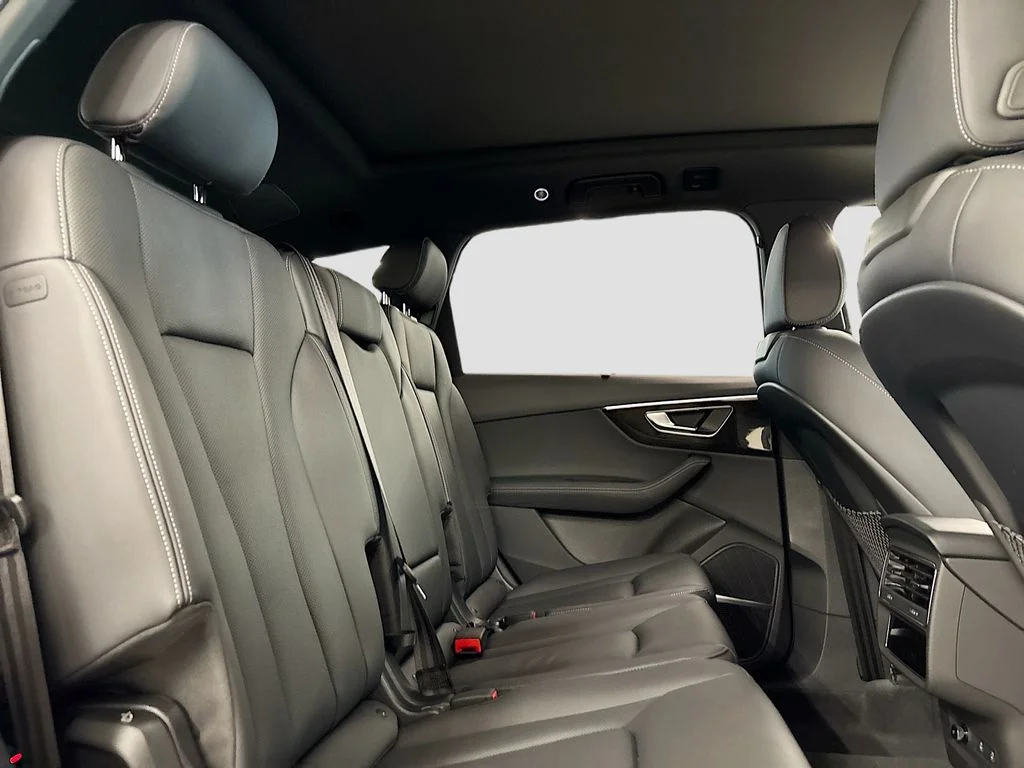2025 Audi Q7 Premium Plus - Photo 16