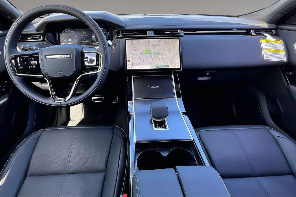 New 2026 CARPATHIAN GREY Land Rover Belgravia Edition image 5