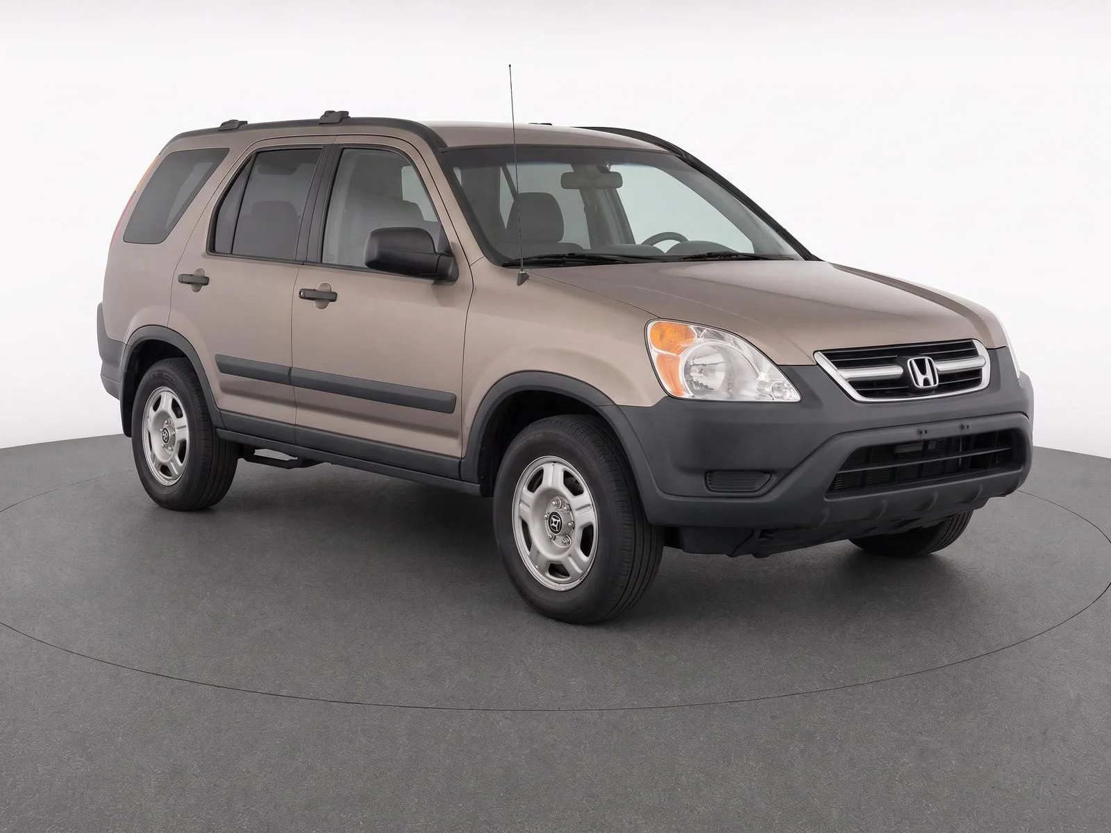 Used 2004  Honda LX image 1