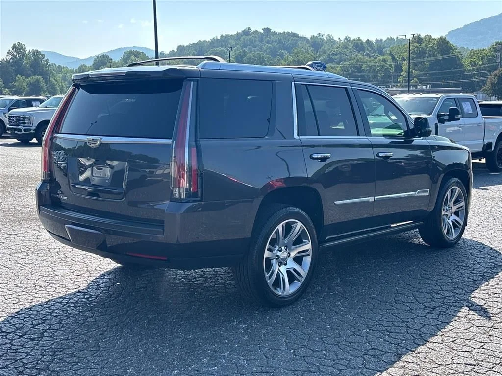 Used 2015 Gray Cadillac Premium image 8