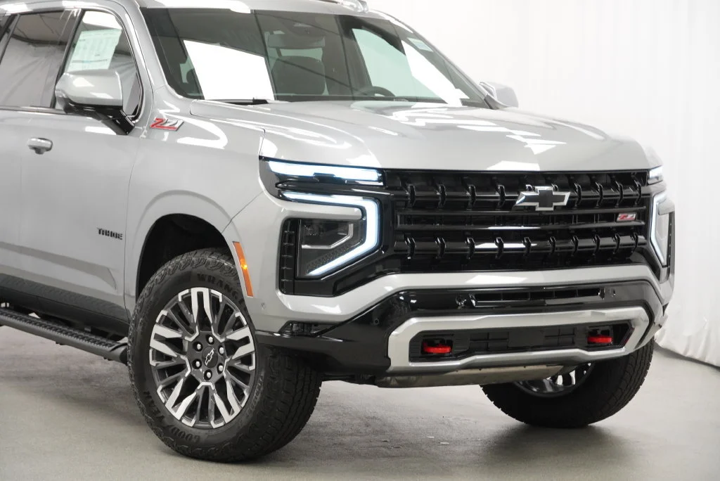 New 2026 Sterling Gray Metallic Chevrolet Z71 image 9