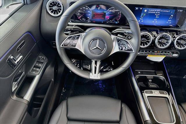 New 2026 Polar White Mercedes-Benz GLA 250 image 50