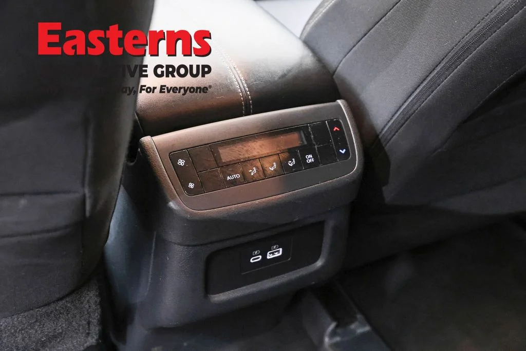 Used 2025 Silver Nissan SV image 22