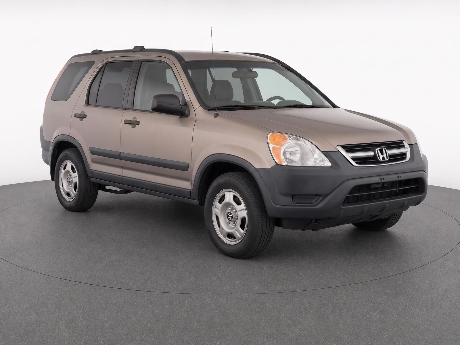 Used 2004  Honda LX image 1