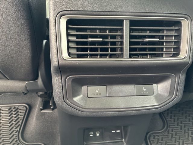 New 2026 Pure Gray Volkswagen 2.0T SEL Premium R-Line image 11