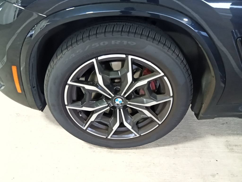 Used 2023 Carbon Black Metallic BMW M40i image 17