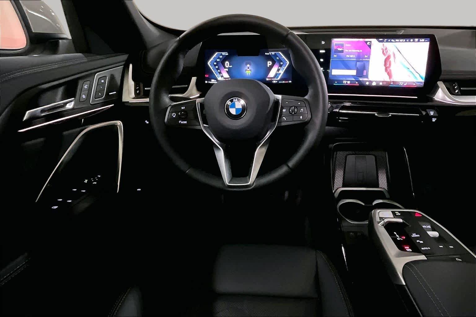 Used 2026 Dune Grey Metallic BMW xDrive28i image 5