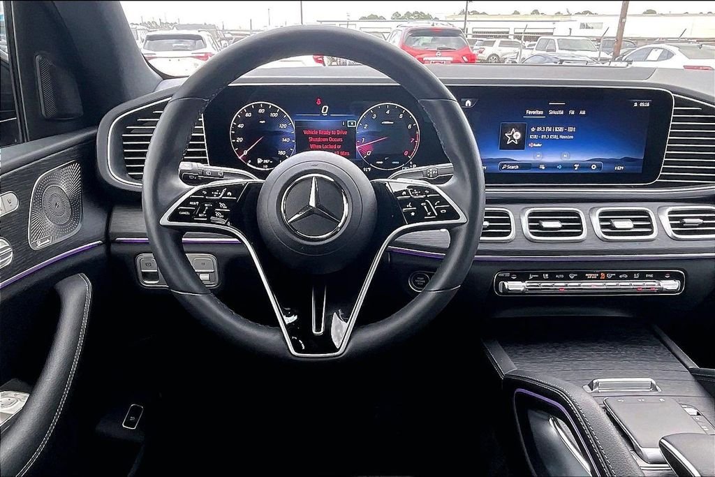 Used 2025 Gray Mercedes-Benz GLE 450 image 8