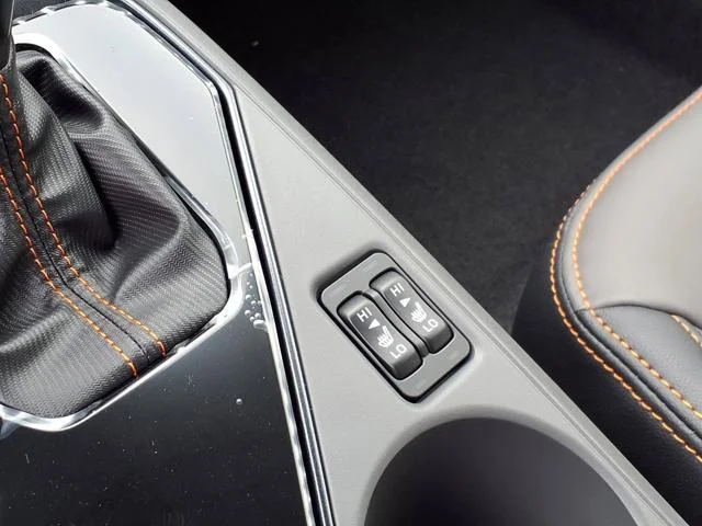 New 2026 ICE SILVER METALLIC Subaru Limited Hybrid image 6