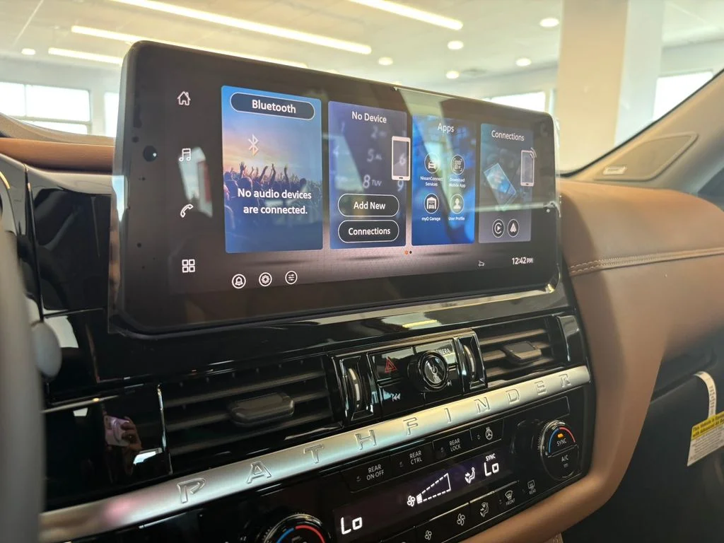 New 2026 Scarlet Ember Tintcoat Nissan Platinum image 19