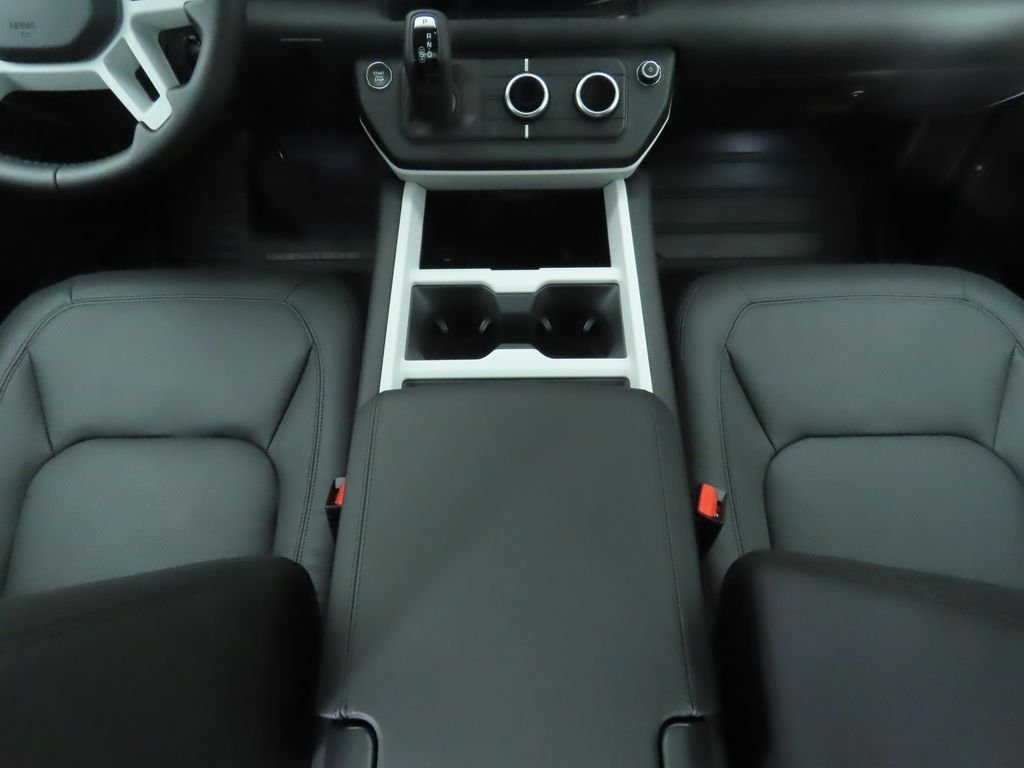 Used 2025 Carpathian Grey Prem Met Land Rover S image 18