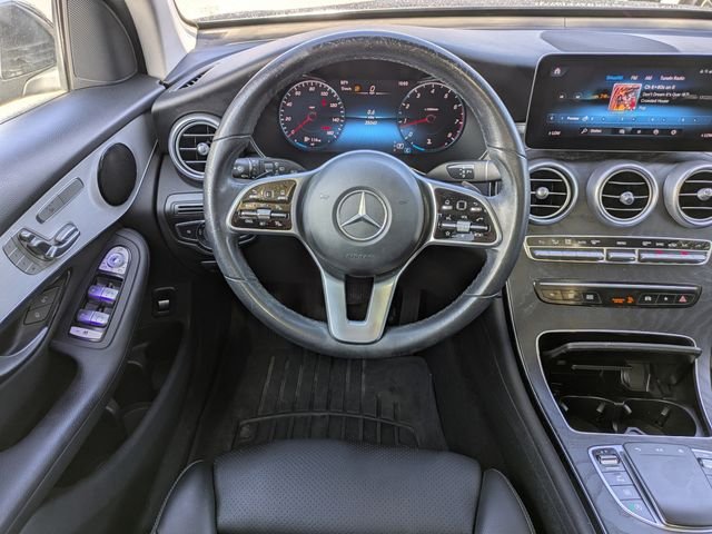Used 2022 Gray Mercedes-Benz GLC 300 image 17