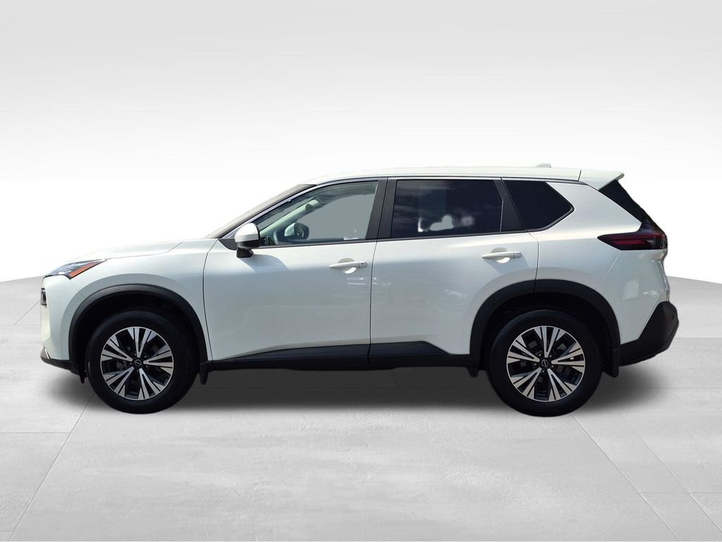 Certified Used 2023 Pearl White Nissan SV image 13
