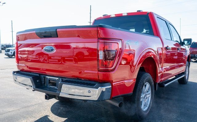 Used 2023 Race Red Ford XLT image 5
