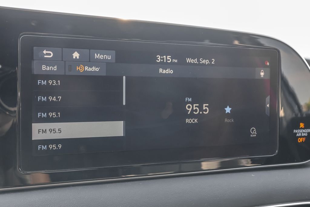 Certified Used 2021 White Hyundai Limited image 25