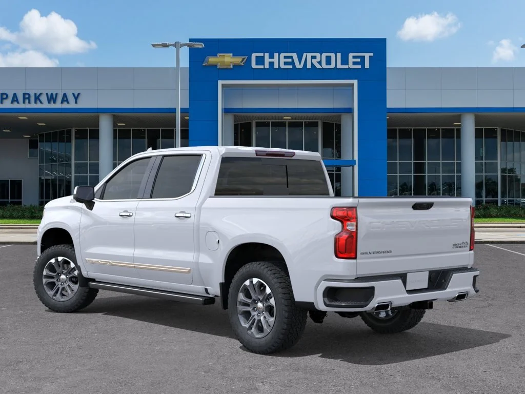New 2026 Polar White Tricoat Chevrolet High Country image 3