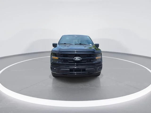 Used 2024 Black Ford XLT image 3