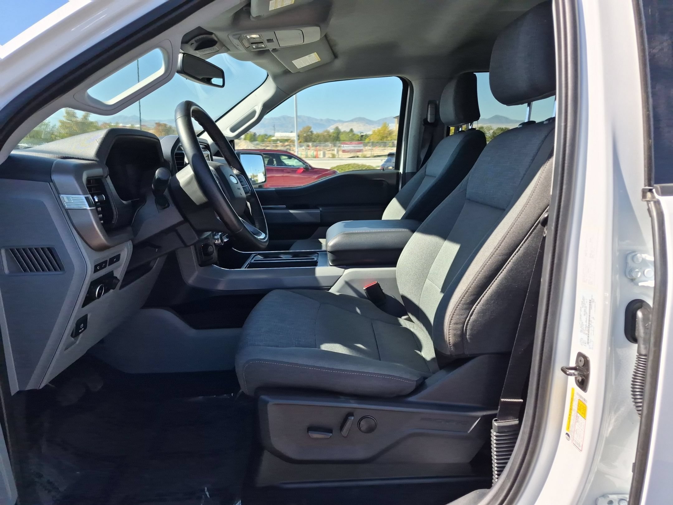 Used 2024 White Ford XLT image 15