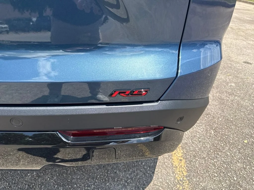 Used 2025 Lakeshore Blue Metallic Chevrolet RS image 34