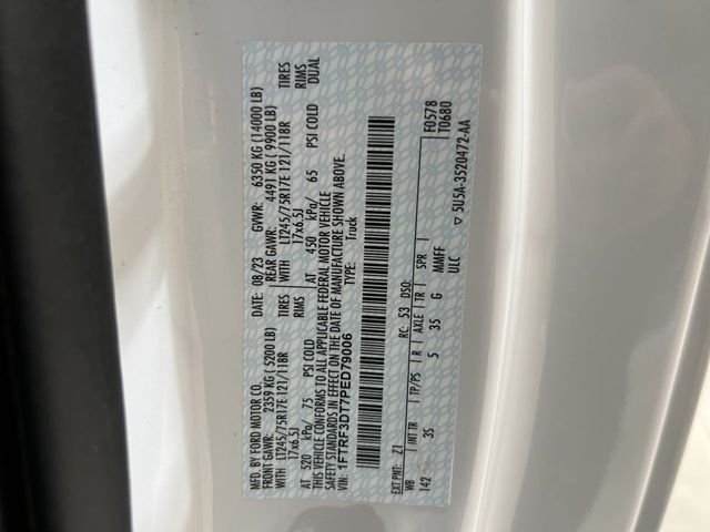 Used 2023 White Ford XLT image 27